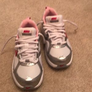 Nike sneakers like new